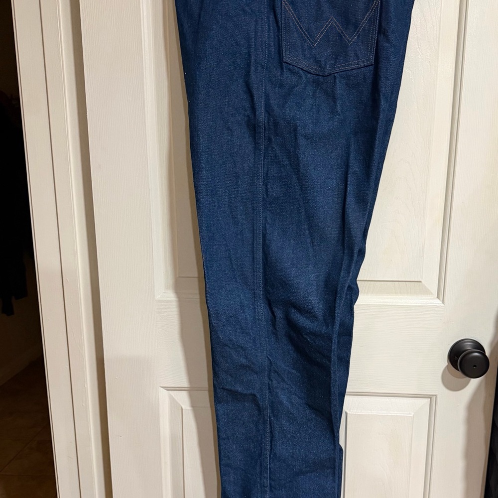 Wrangler Indigo Straight Leg Jeans
